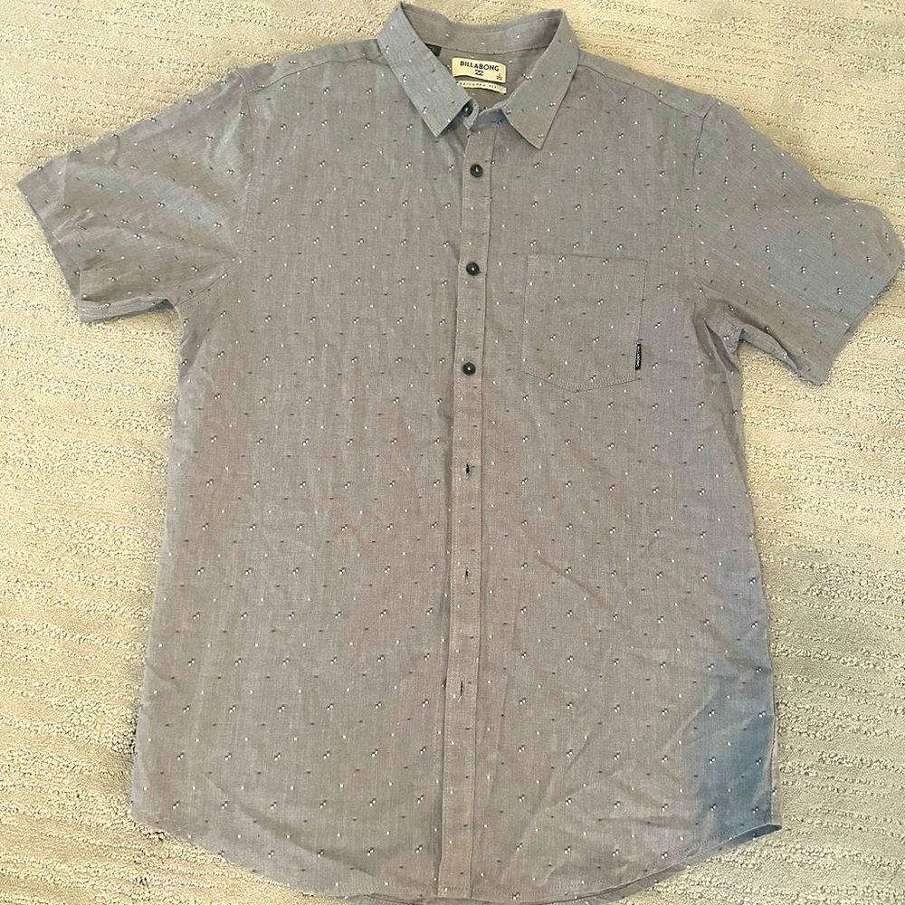 NWOT Men’s Billabong button down shirt, size L